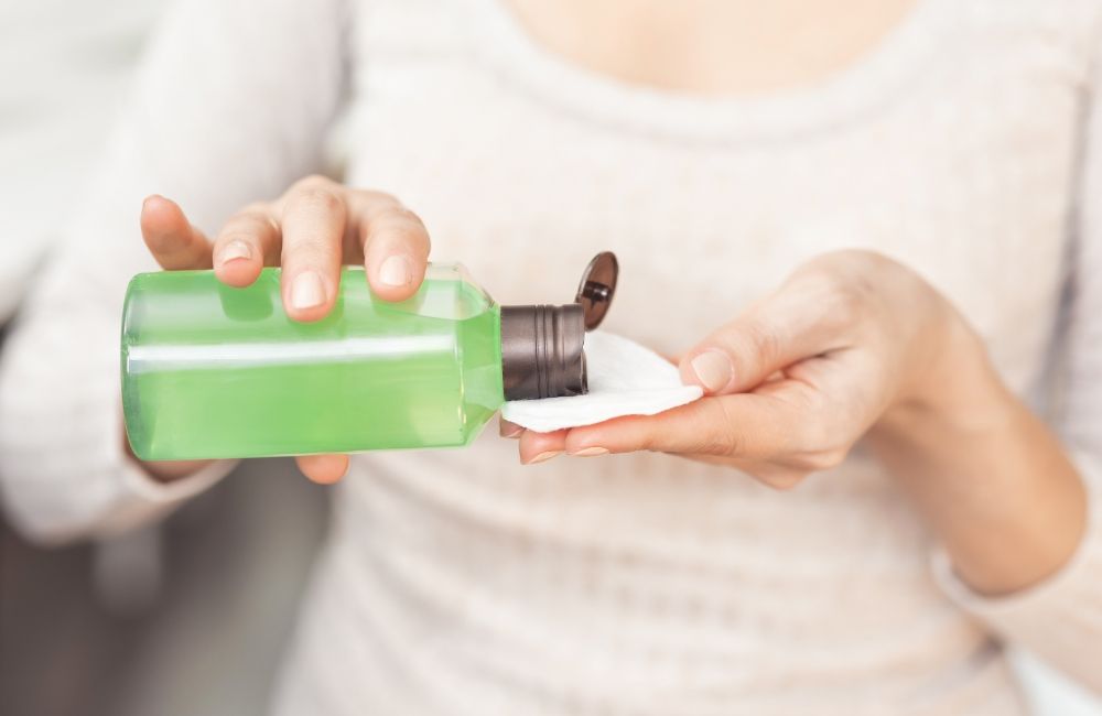 Come rimuovere il trucco waterproof