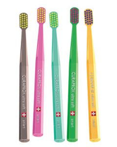 Curaprox CS Smart Spazzolino 1 Pezzo